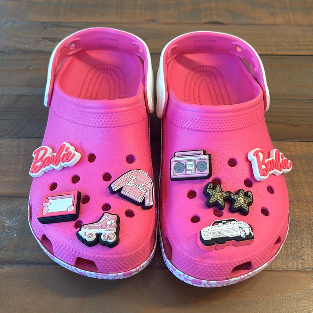 Barbie Crocs - Picture 2 of 4